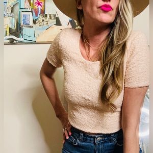 ◽️SPARKLE CROP TOP◽️COLOR:SPARKLING LIGHT PINK◽️SIZE:XS